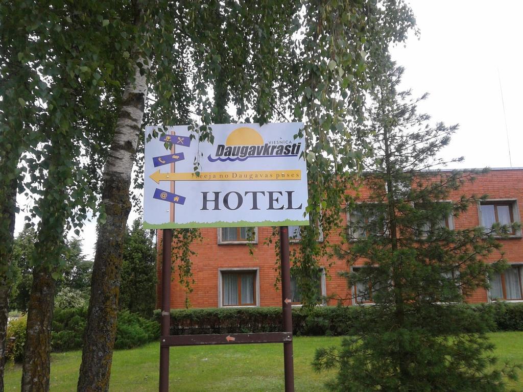 Daugavkrasti Hotel Jēkabpils Exteriér fotografie